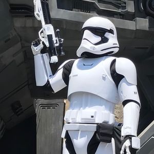 Meet your Posher, Ermin